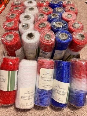 30 Floral Garden Decorative Mesh Rolls - Red White Blue